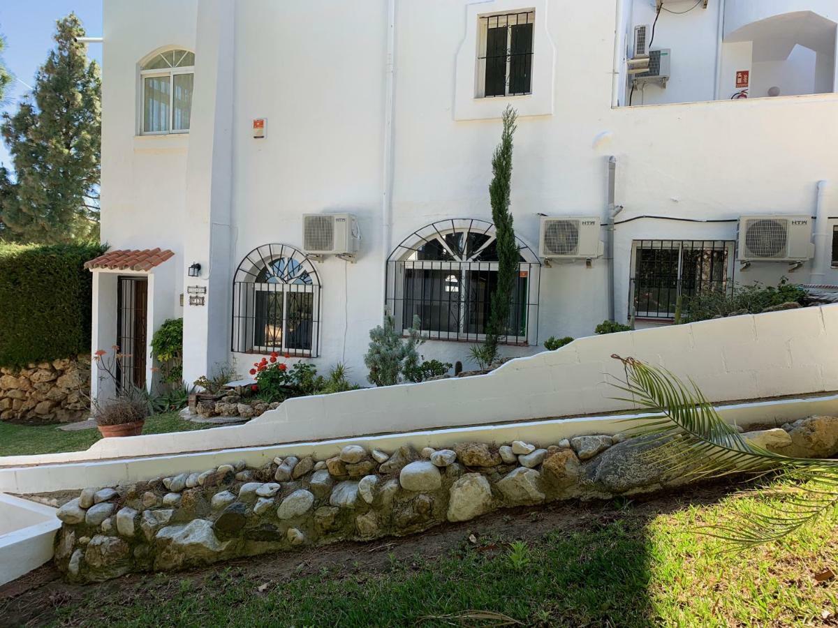 Calahonda Apartment Ситио-де-Калаонда Номер фото